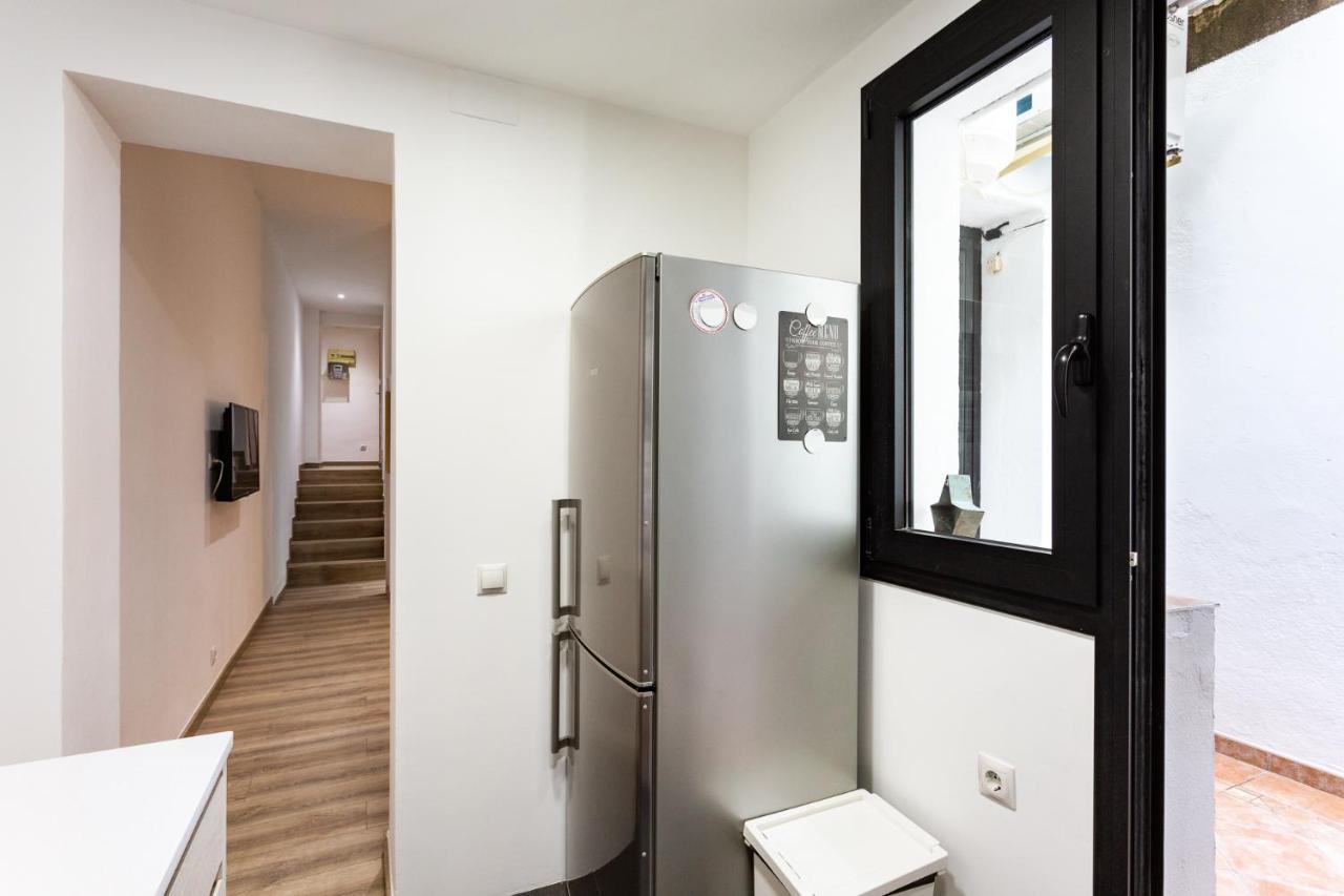Stay U-Nique Apartments Travessera II Barcelona Ngoại thất bức ảnh