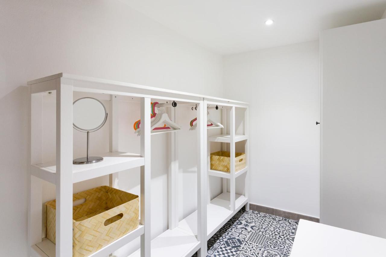 Stay U-Nique Apartments Travessera II Barcelona Ngoại thất bức ảnh